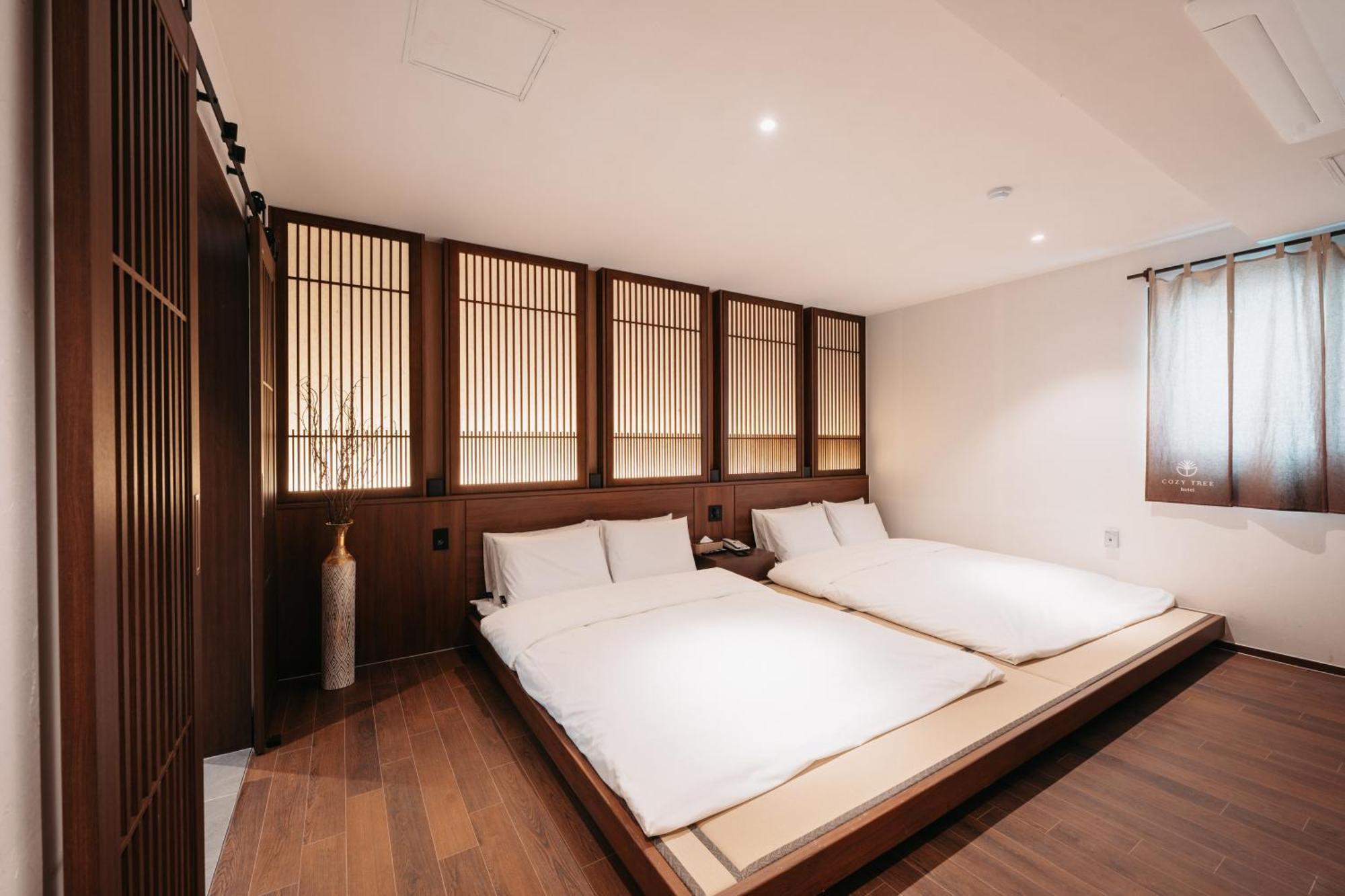 Cozy Tree Hotel Seomyeon Pusan Zewnętrze zdjęcie